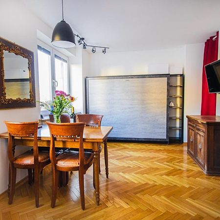 Charming Apt Next To Lazienki Park And City Center Varšava Exteriér fotografie