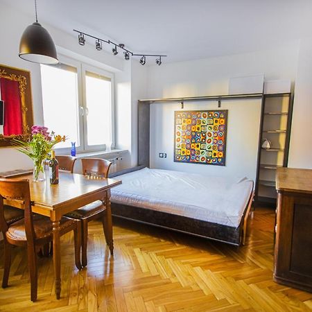 Charming Apt Next To Lazienki Park And City Center Varšava Exteriér fotografie