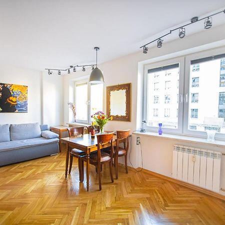 Charming Apt Next To Lazienki Park And City Center Varšava Exteriér fotografie