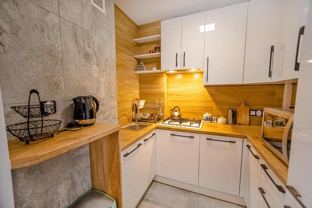 Charming Apt Next To Lazienki Park And City Center Varšava Exteriér fotografie